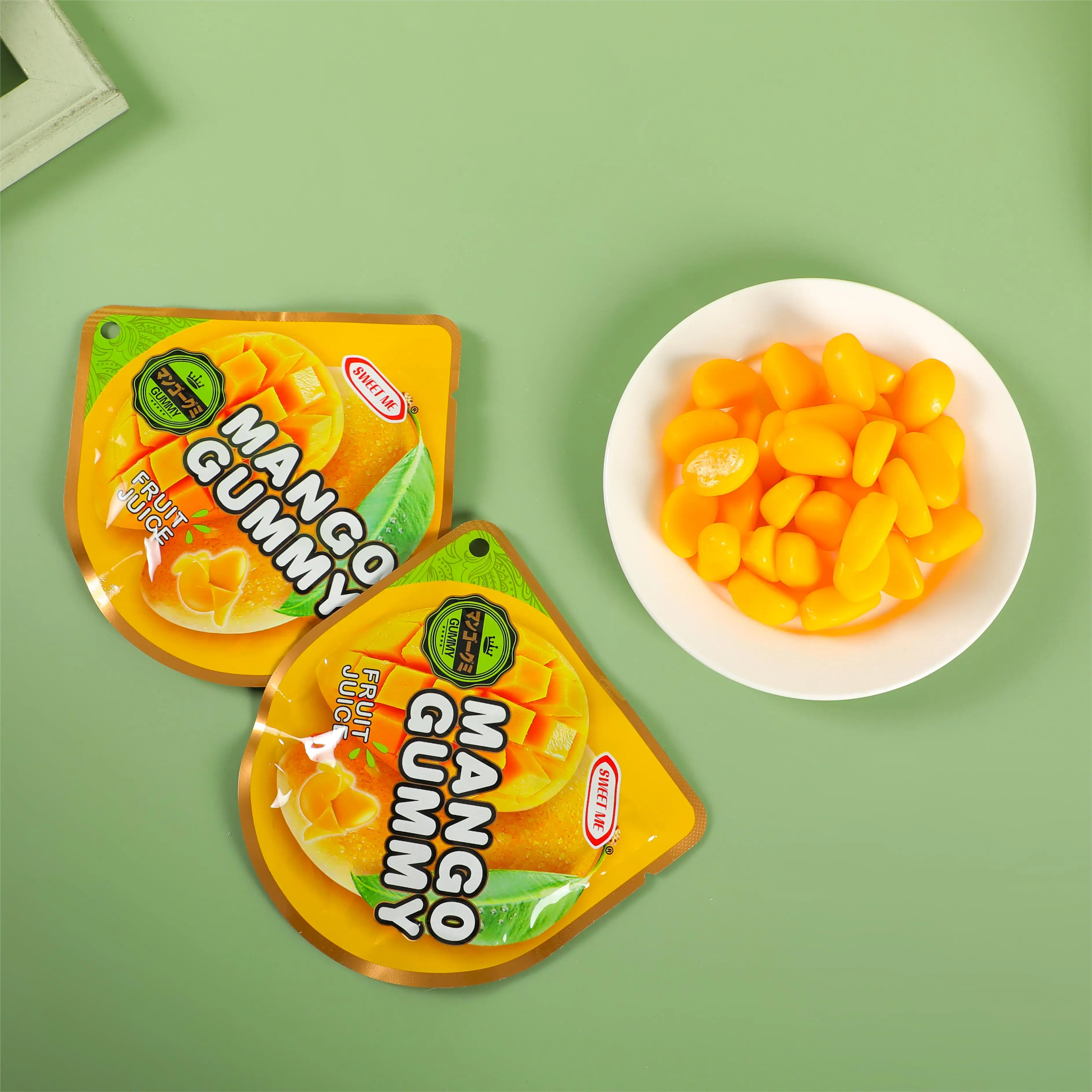 HACCP/BRC Certificate 4D Peach And Mango Juice Peeling Jelly Fruit Casings Gummy Candy