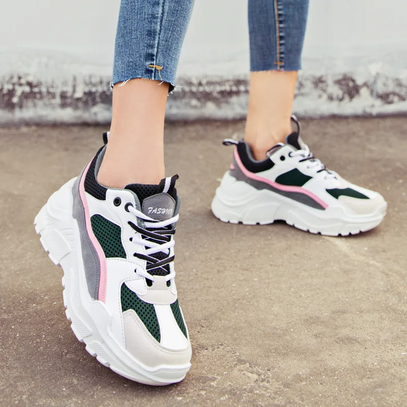 2022 Latest Designer Basketball Shoes for Men Cool Chunky Basketball Sneakers for Sport Vogue Casual Sneakers for City Summer