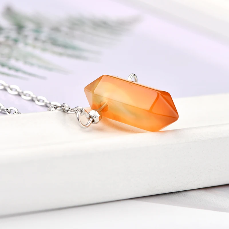 Wholesale Natural Stone Pendant Quartz Crystals Stones Healing crystal chakra crystal stone round pendant For Jewelry Making