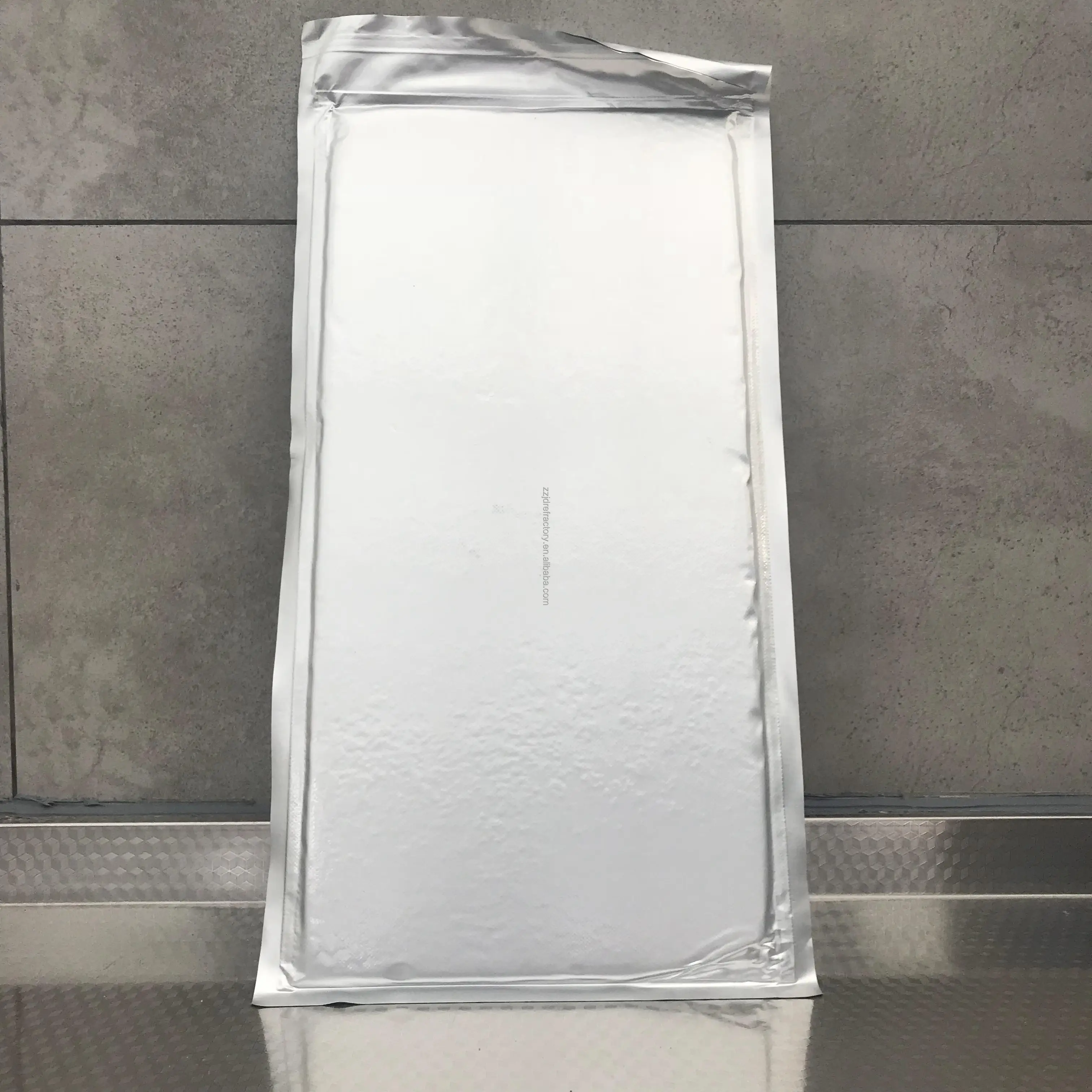 Nano microporous insulating vacuum insulated panel fireproof thermal microporous nano insulation board