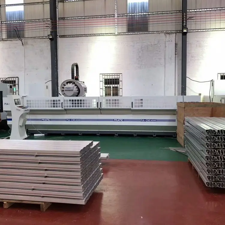 ZHL Wood Grain Aluminum Profile Tube Ceiling Tiles  Suspended Aluminum Ceiling With Fashion Design For Interior Decoration