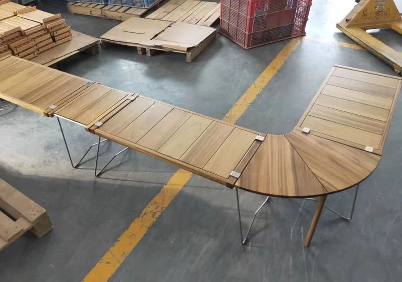 Wholesale Factory Custom Made Heavy Duty Outside Metal Wooden Folding Table for Camping Picnic