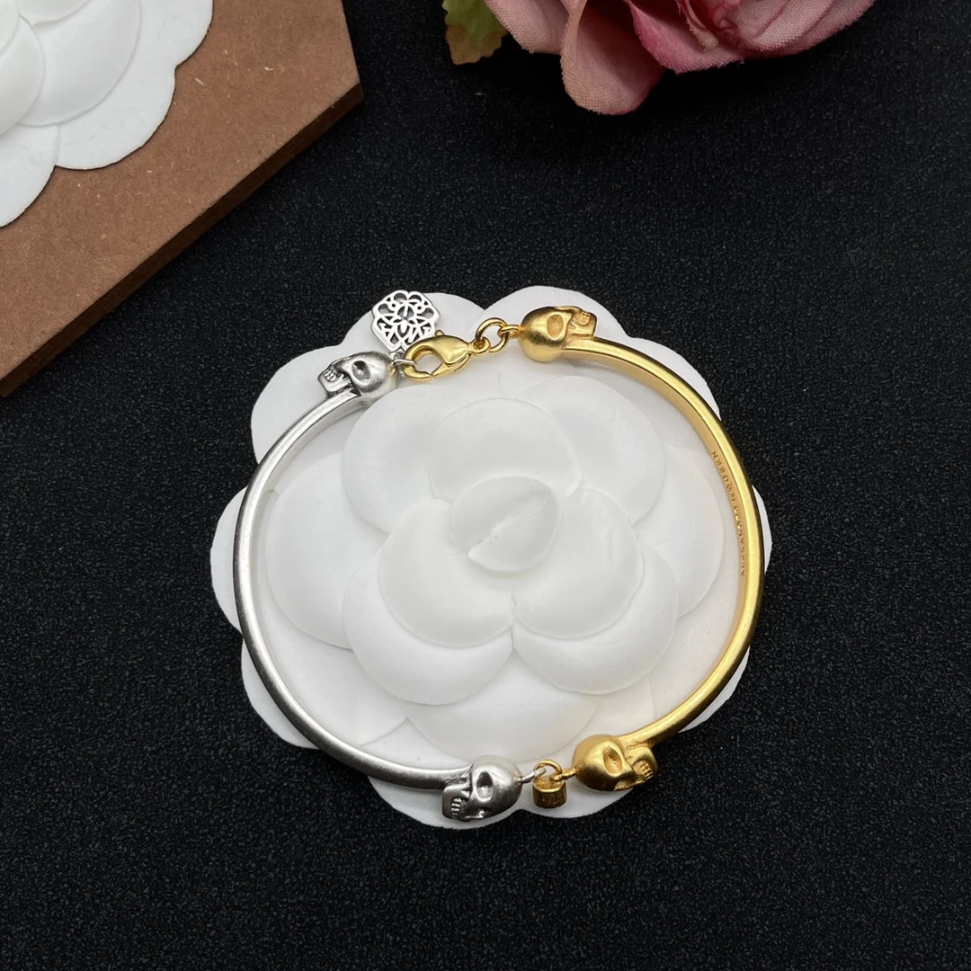 Alexanderxx McQueens Wholesale New 925 Silver Gollum Head Color Matching Wristband with Niche Design, High-end Accessories