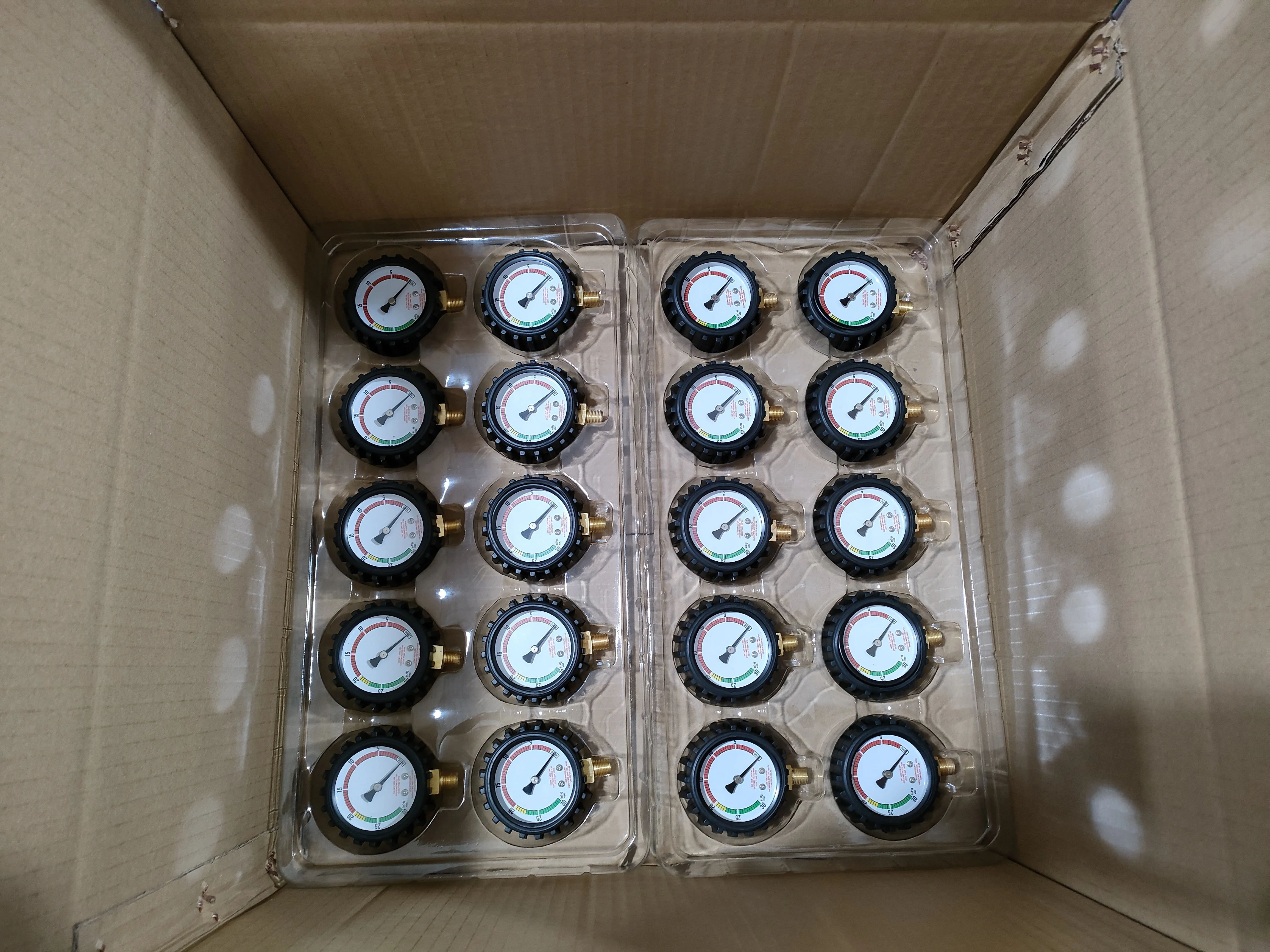 New Design Easy To Read Clear aluminum Pointer air pressure gauge