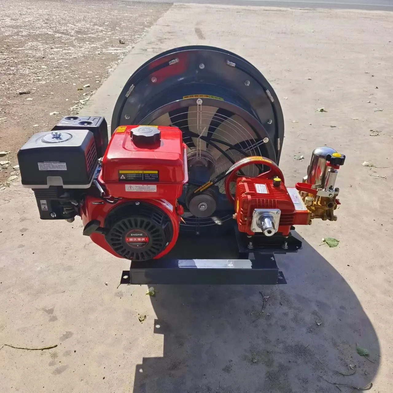 Tractor knapsack sprayer orchard forest spray gasoline spray