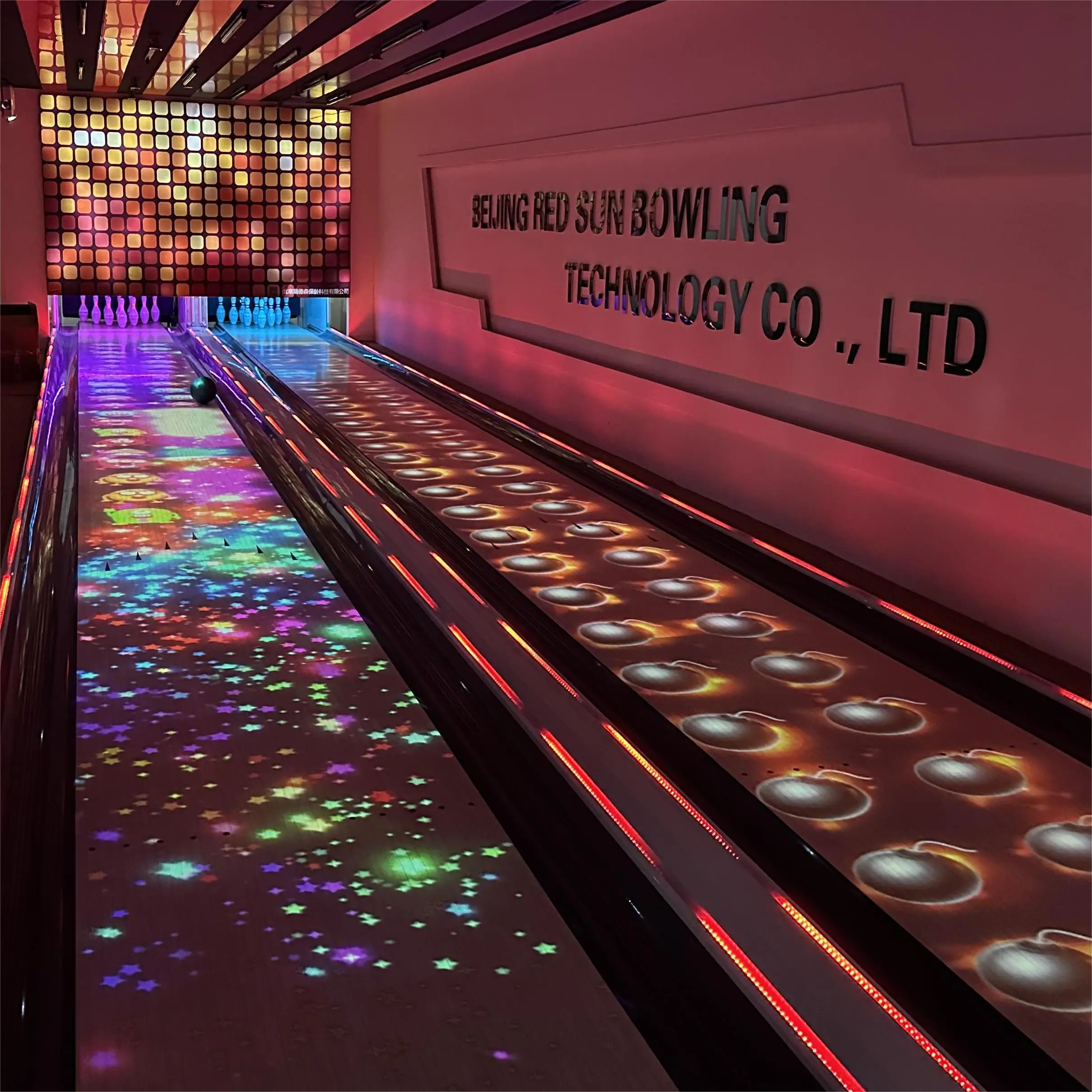 Low Price Bowling Part Sports Entertainment Equipment Bowling Alley For Sports Park
