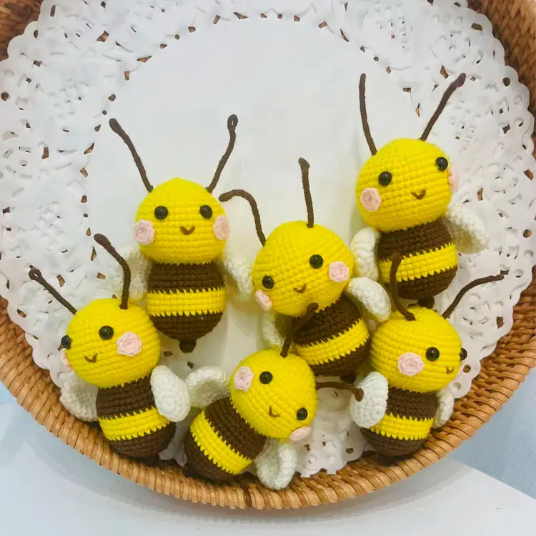 Custom Crochet Bumble Bee Crochet Honeybee Baby Shower Gift Amigurumi Bee Toy Hand Knitted Honey Bumble Bee for Christmas Gifts