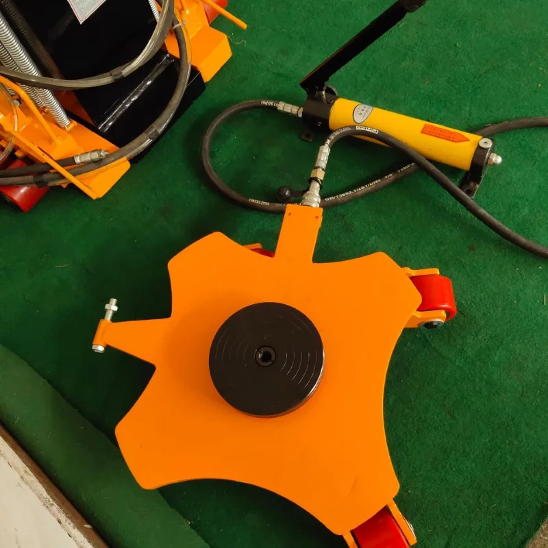 Mini 360 degree hydraulic lifting and universal handling small tank lifting tool