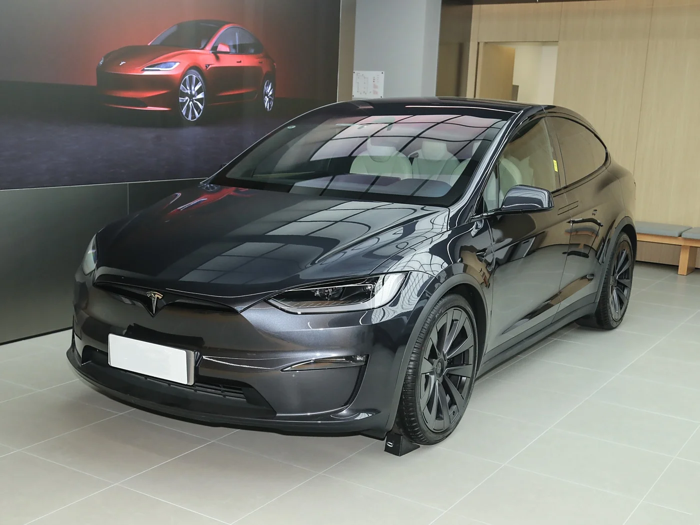 Chinese Pure Electric SUV for Tesla Model X Plaid 700km Long Range New Energy Vehicles
