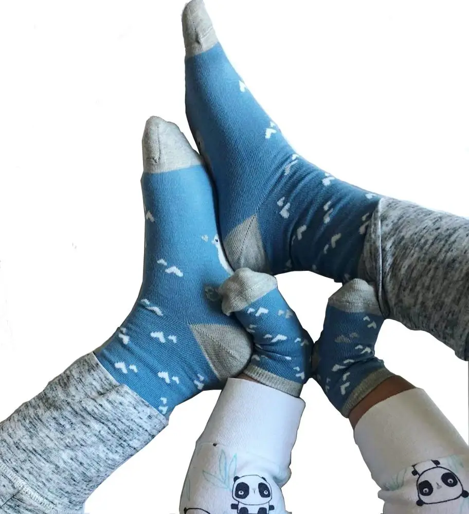 Custom Color Size Soft Hand Feeling Healthy Material Funny infant bamboo baby socks