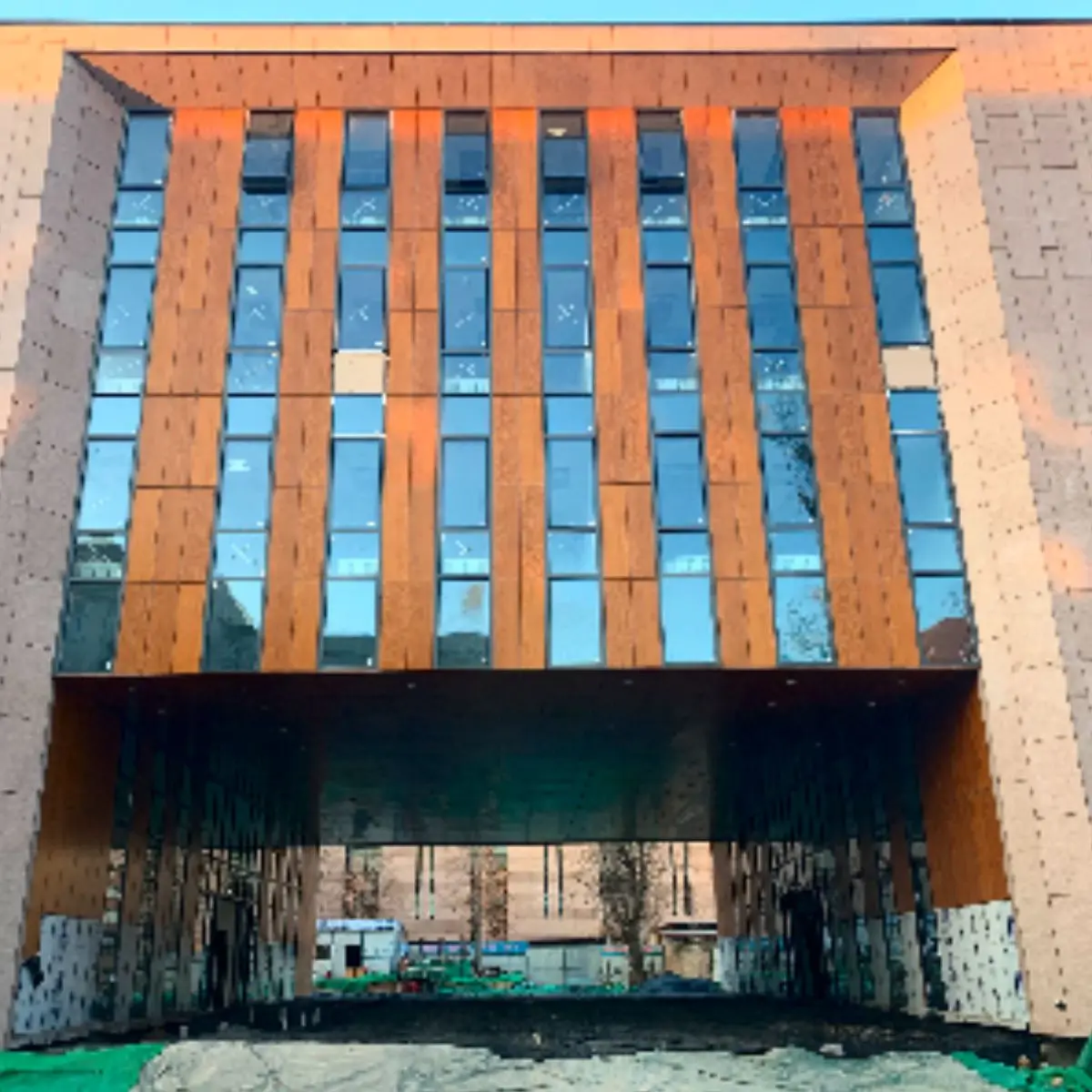 Wholesale 4mm Fireproof Plastic Aluminum Composite Panels Acm Aluminum Exterior Wall Panels