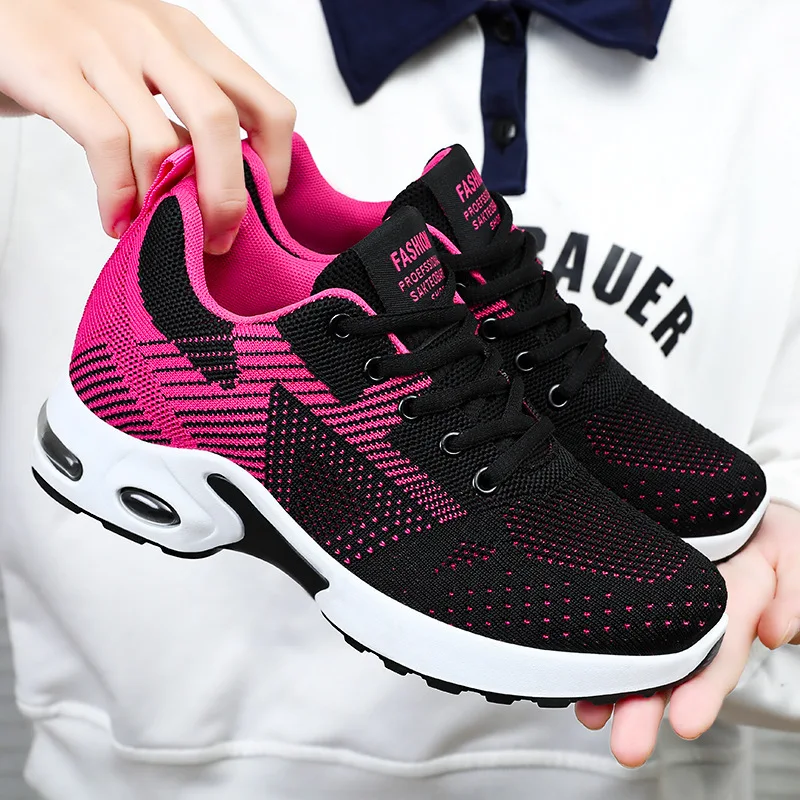 2024 Hot Fashion Breathable Women Thick Soled Flying Woven Casual Shoes Comfortable Lightweight Walking Style Shoes For Women