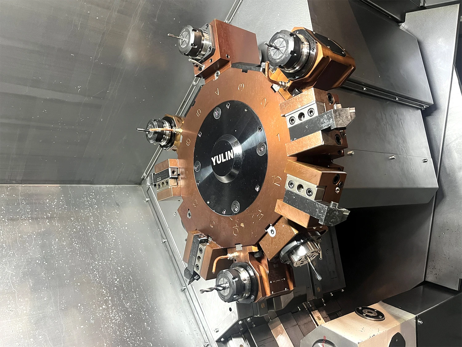GT DMTG CT40H Slant Bed Machining Lathe Cnc Lathe Milling Machine Combo Torno Cnc 500 Mm Automatic Lathe Turning Metal