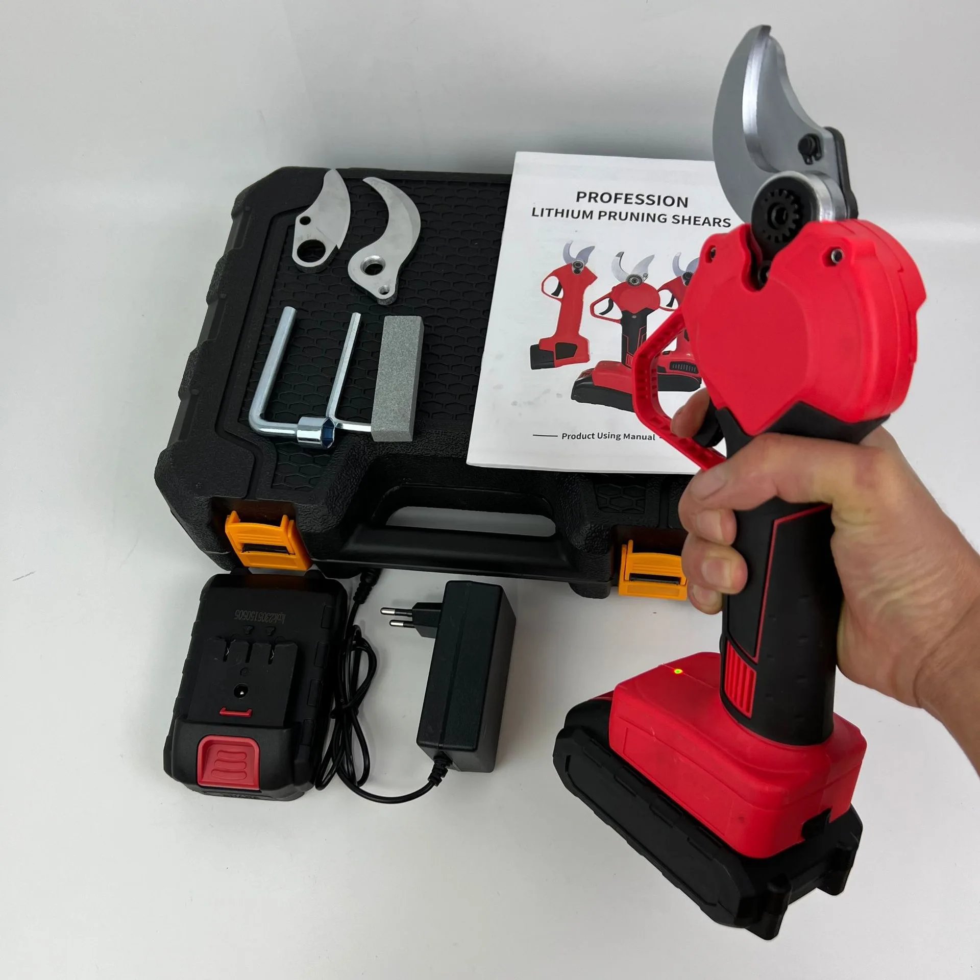 Household Garden Cutter 30mm Battery Powered Trees Pruning Shears Cordless Tool Lithium Electric Branch Scissors