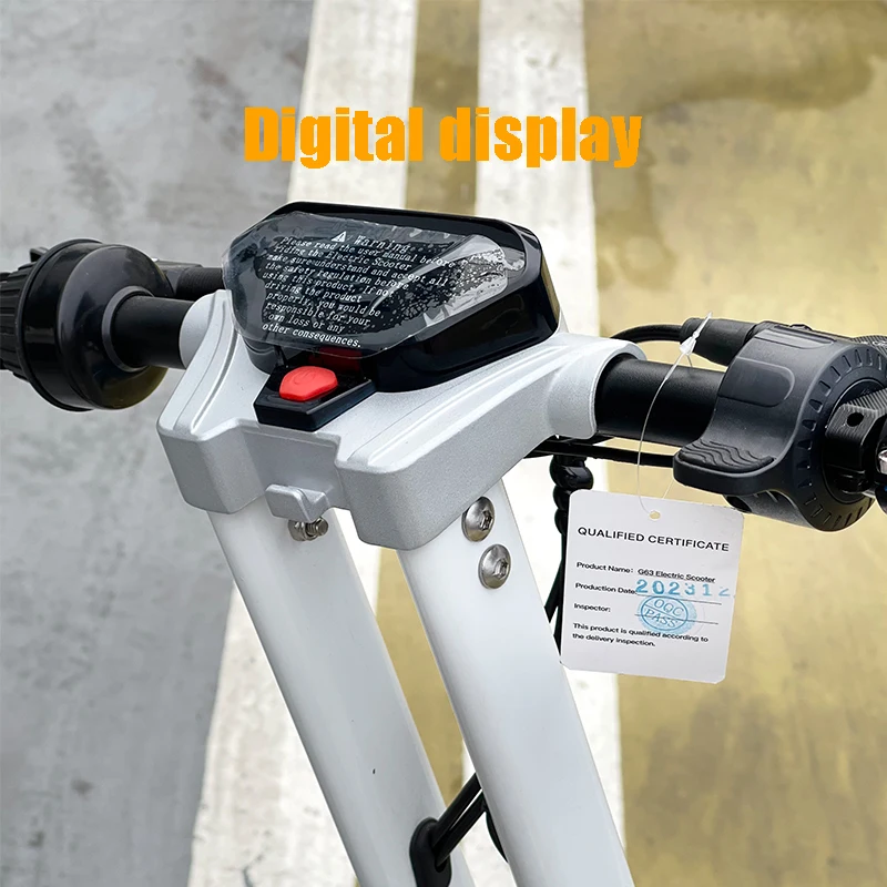 2024 Adult Urban Scooter Fat Tire 1800W E Scooter Electric Scooter 40Km Long Range With 11' Self Sealing Off Road Tire