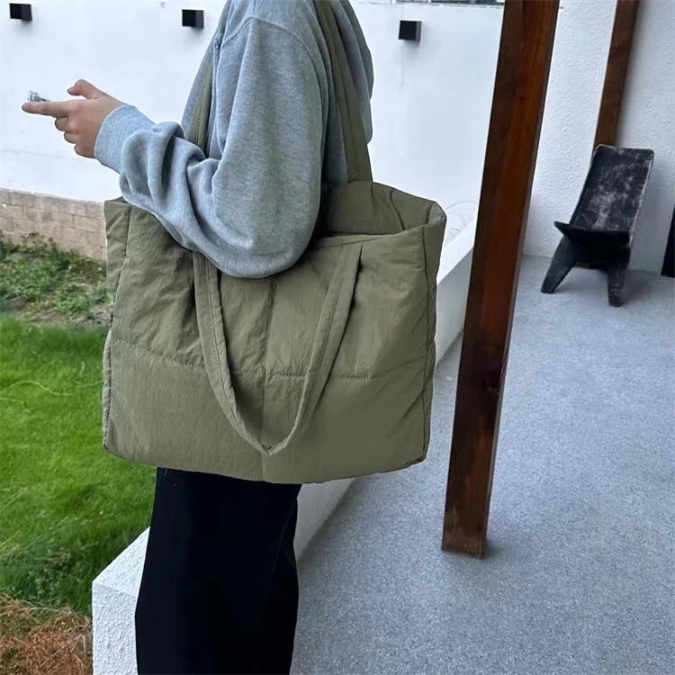 Customize Logo nylon puffer handbag ladies fashion simple soft puffer shoulder bag puffy tote bags for women