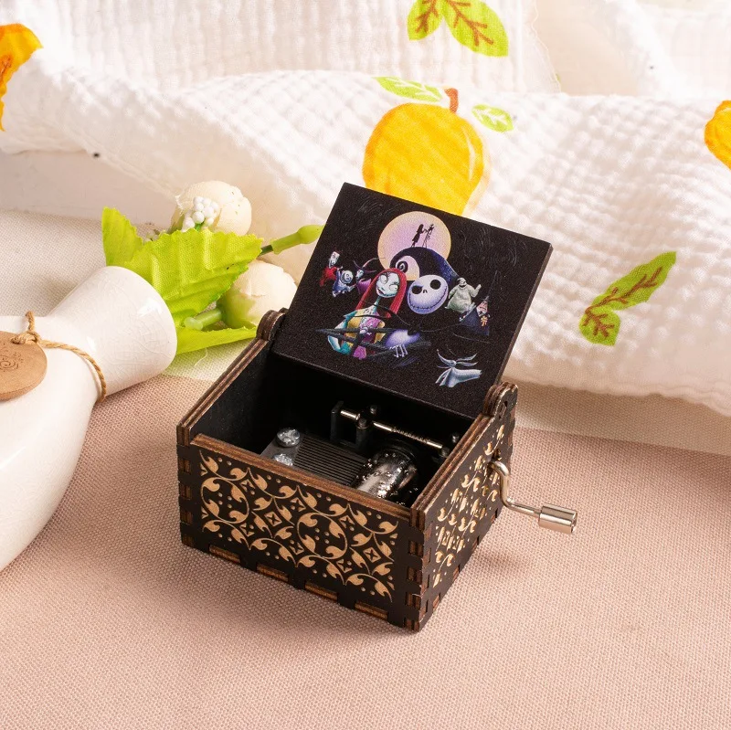 Wholesale Good Price Halloween Theme Music Box Wooden Hand Cranked Mini Size Music Box