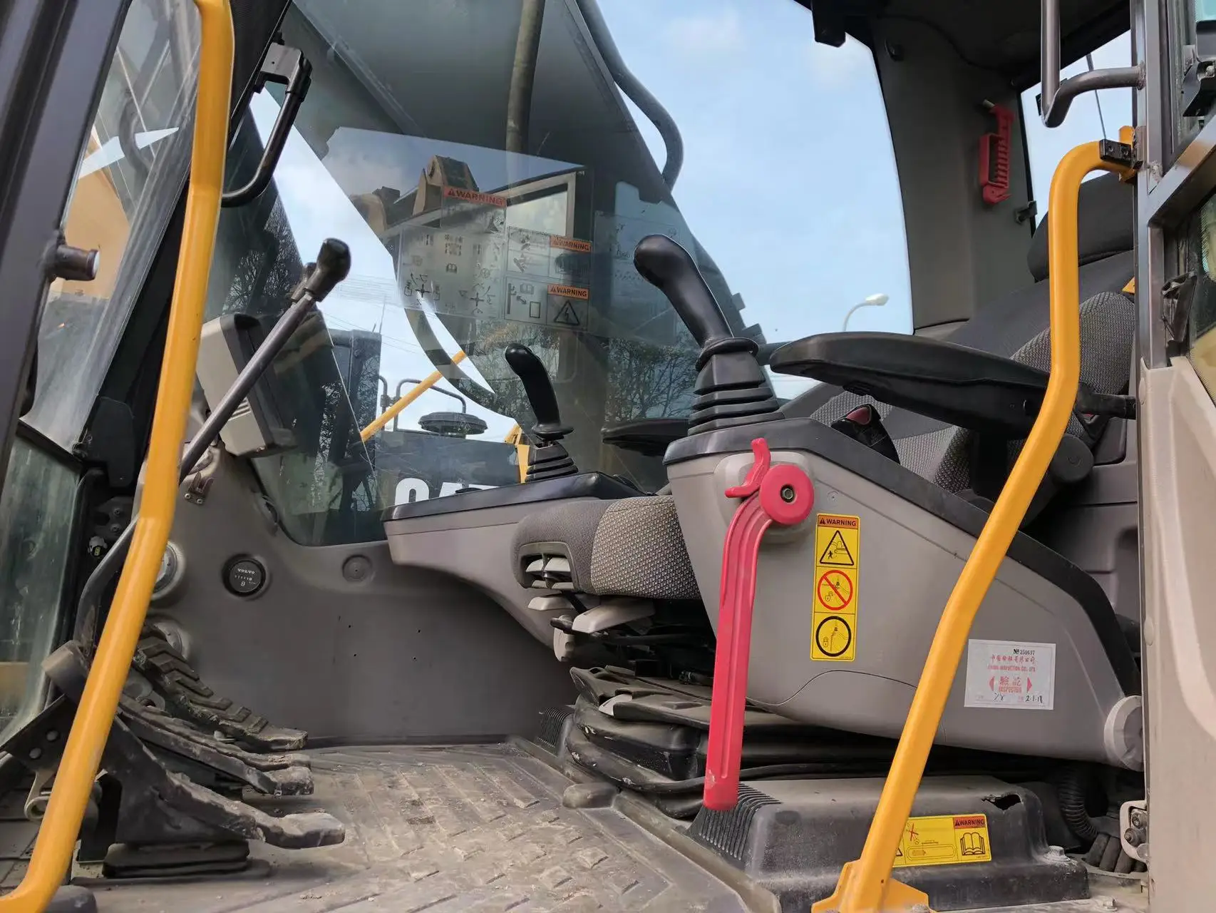 Used Volvo EC380D hydraulic excavator from China with good quality