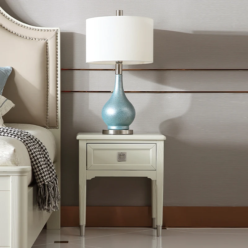 Welliton OEM ODM Light Luxury Style Bedroom Hetel Furniture Modern King Size Bed