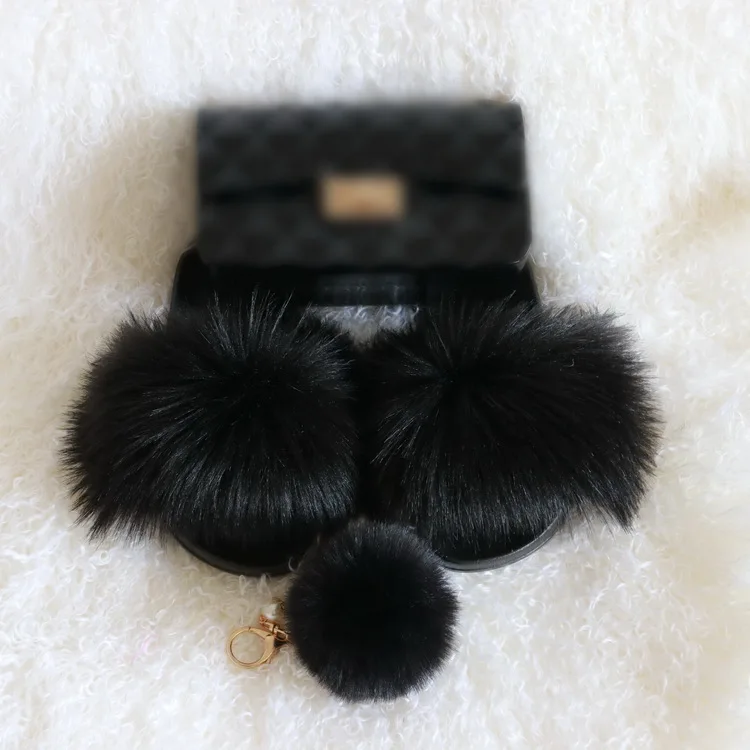 kids fur slippers (7).JPG