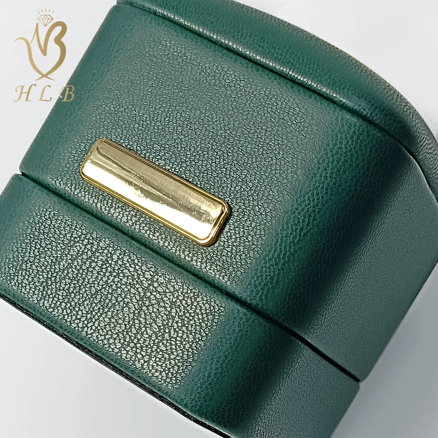 New Luxury leather jewelry packaging box with logo pu leather jewelry boxes custom