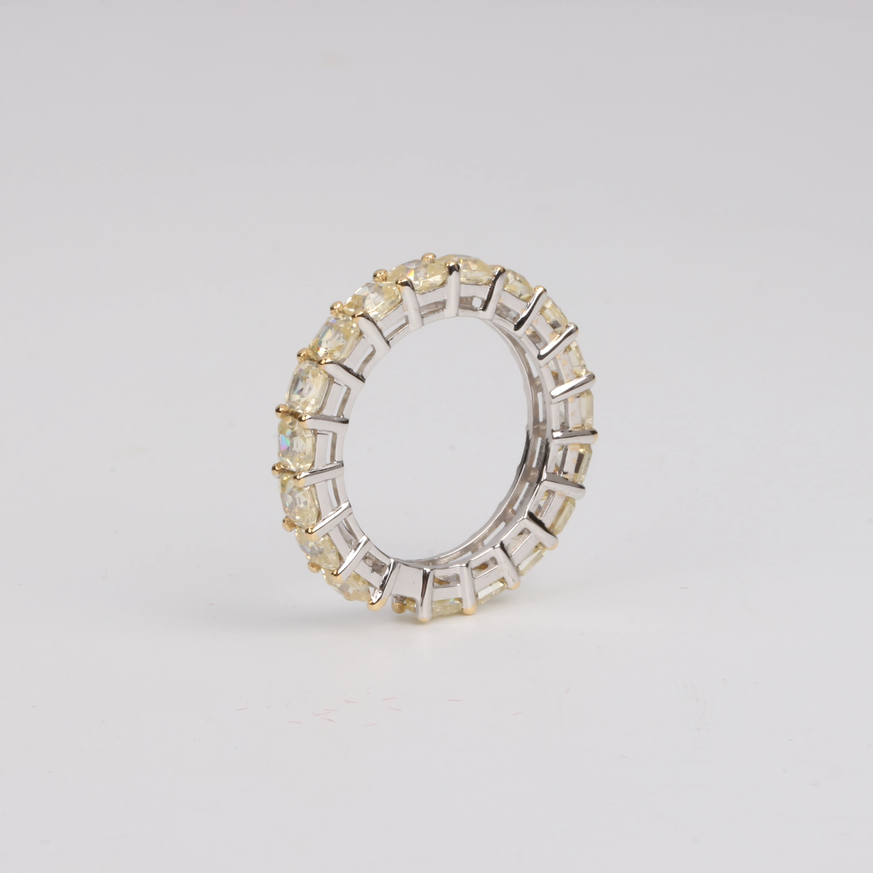 Saudi famous jewelry 14 K gold diamonds ring wedding band ring fashion jewelry