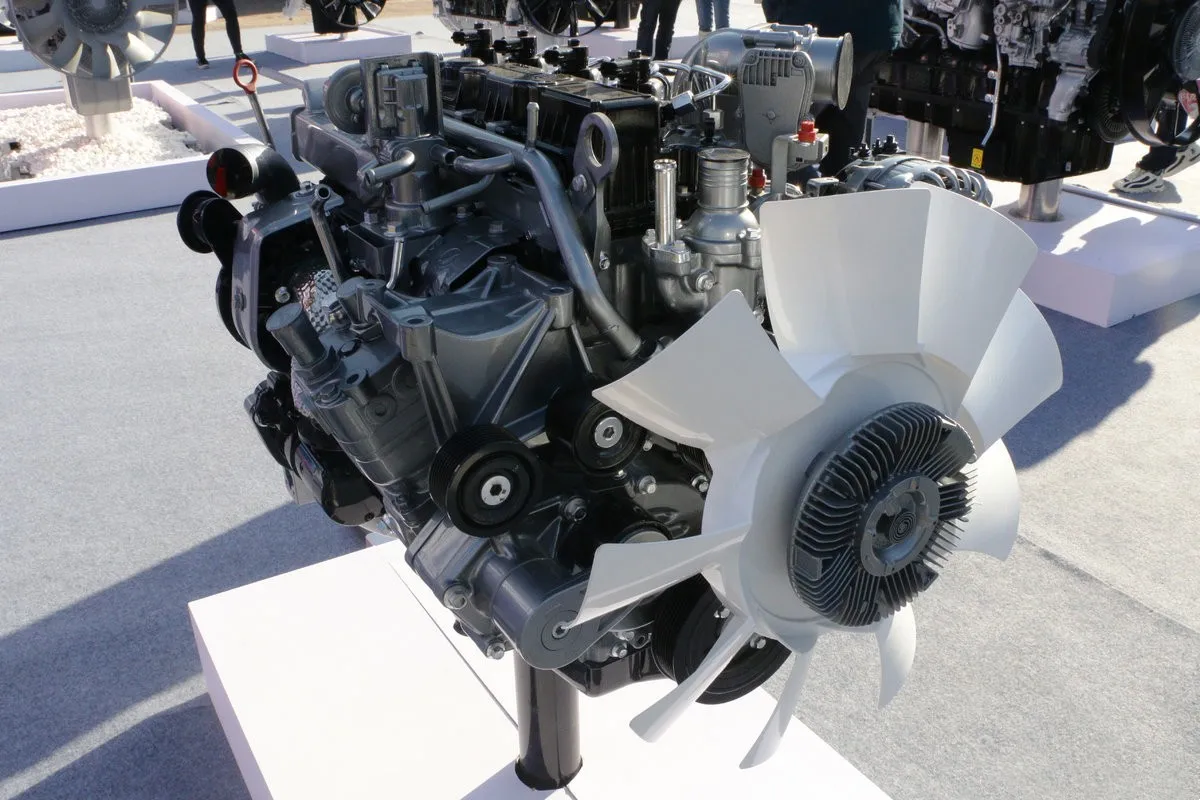 Новый 4 цилиндровый дизельный двигатель 150hp детали для двигателя