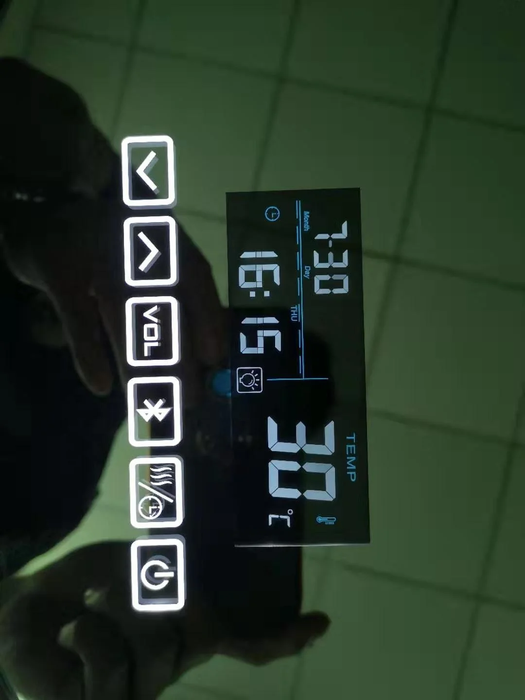 High Quality Anti Fog Touch Screen led mirror with bluetooth illuminated LED mirror with time temperature Blue tooth speaker