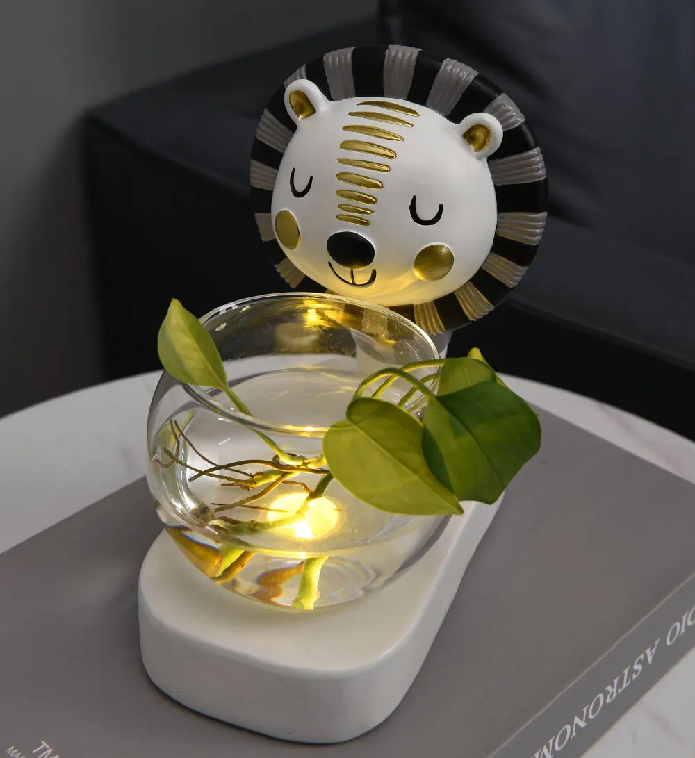 Newest Cute Animal Lion Flower Pot With Lighted Small Grass Vase Decoration