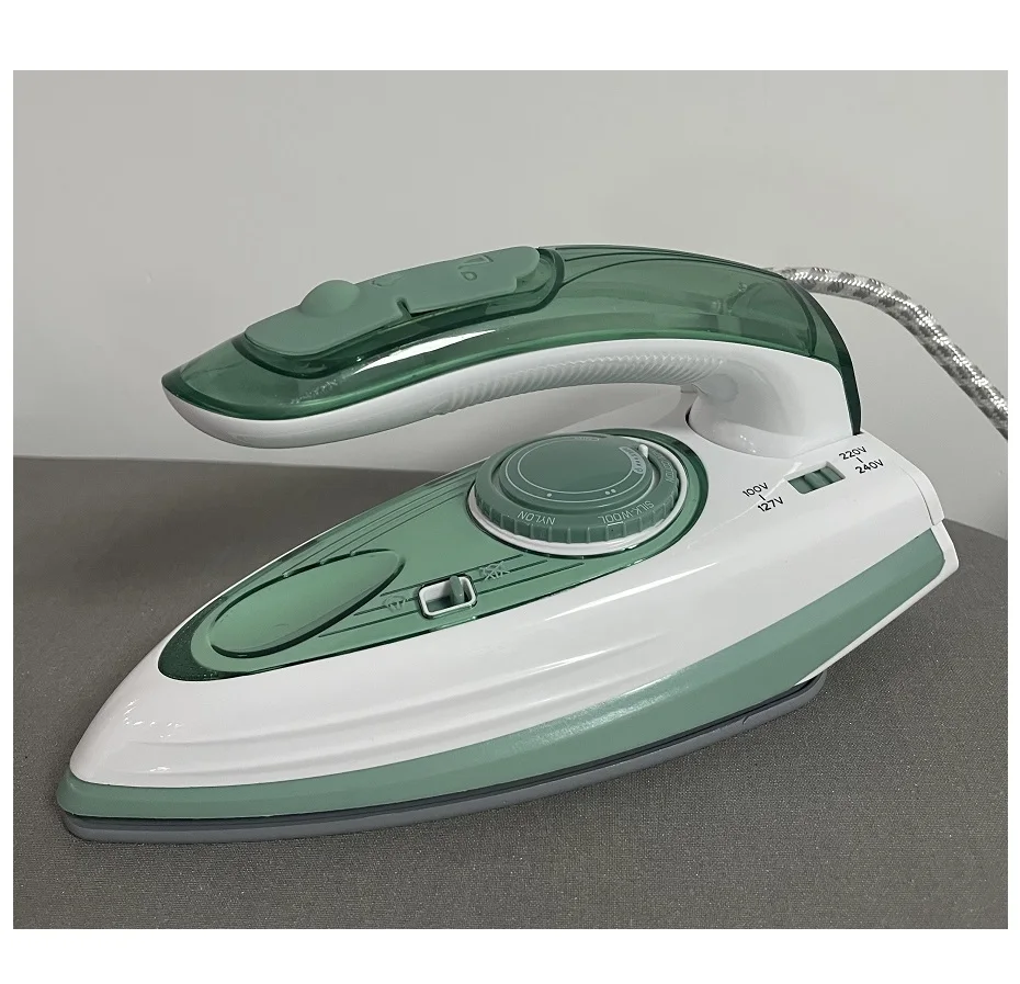 Dual voltage worldwide voltage Travel Iron 120V/220V Lightweight for Clothes (with Steam), Ceramic Soleplate vapeur vapor