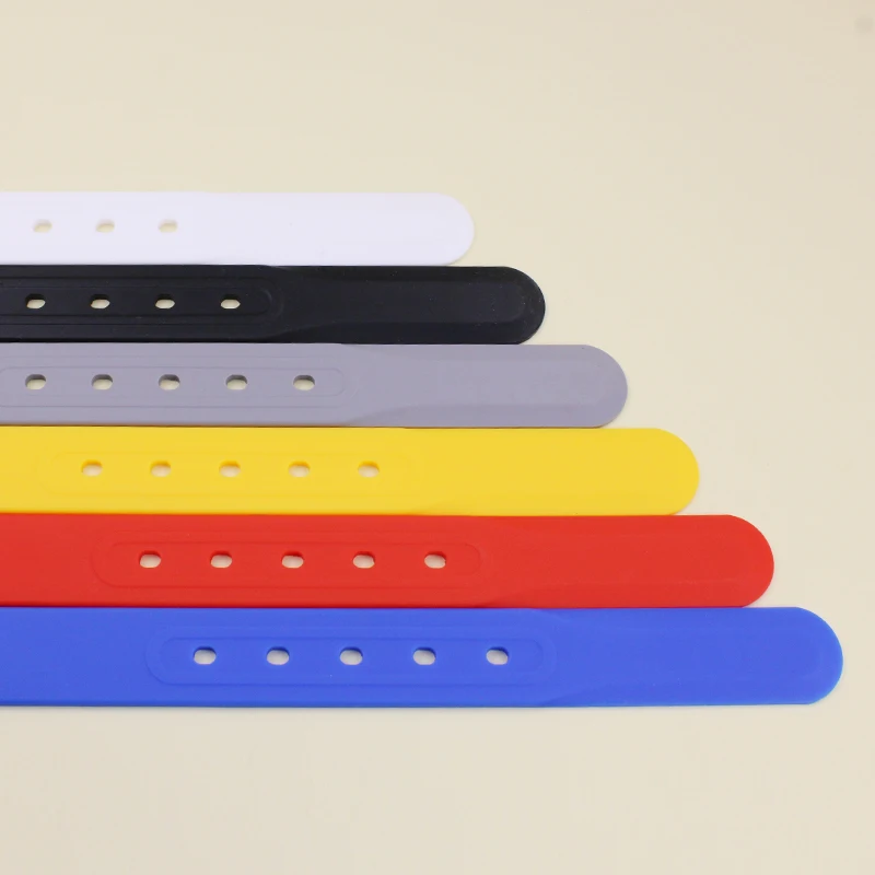 Wholesale custom various types colorful or clear silicone rubber plastic belt diving golf outdoor sports belt