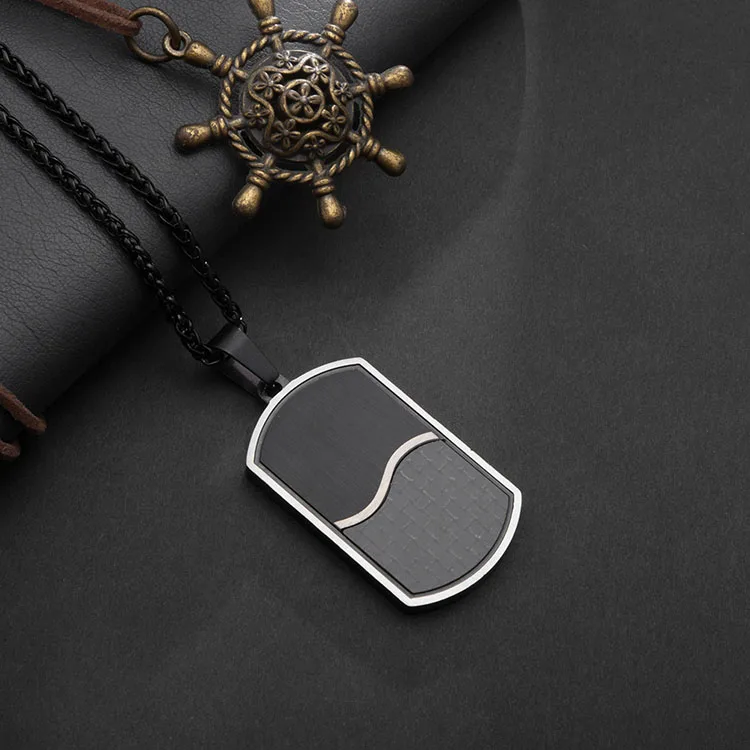 Custom Wholesale New Arrival Men Stainless Steel Italian Design Jewelry Creative Leather Enamel Tag Pendant Necklace