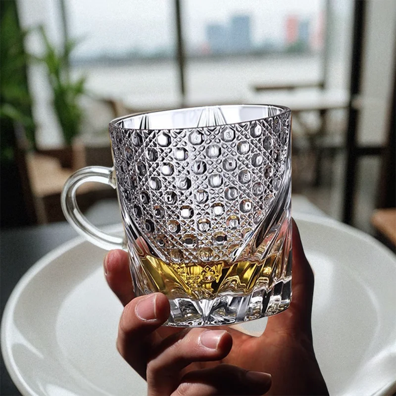 Wholesale Modern Cups Whisky Glass Creative Funky Drinking Business Gift Set Whiskey Glass Wine Cup Clear Crystal Whiskey Glass