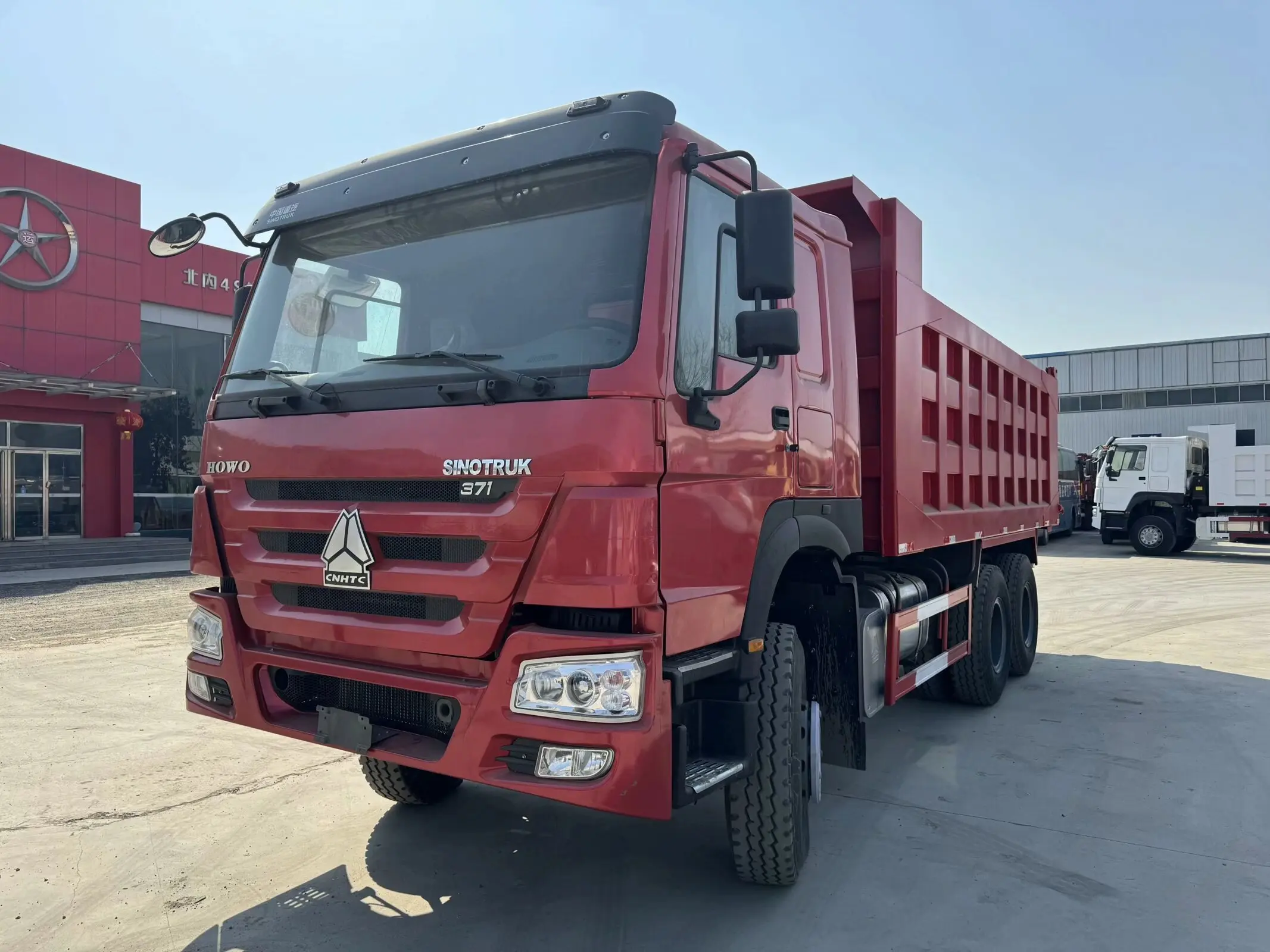 2022 SINOTRUK HOWO 371HP белый RHD 6*4 десятиколесный самосвал с экономичным грузом.