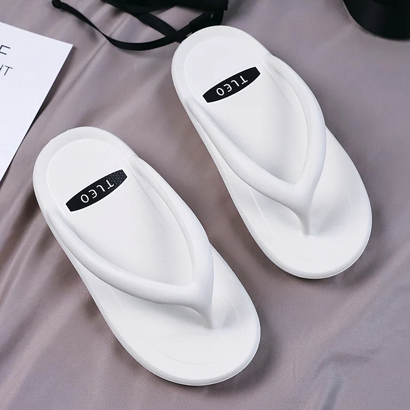 Women EVA slippers  outdoor beach shoes Flip flops summer soft sweet slippers