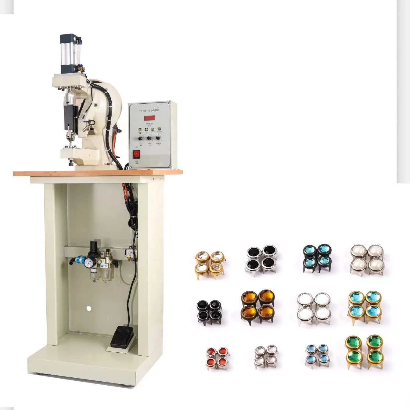 Automatic Eyelet Riveting Machine for Garment and Shoe Making Claw Rivet Installing Machine
