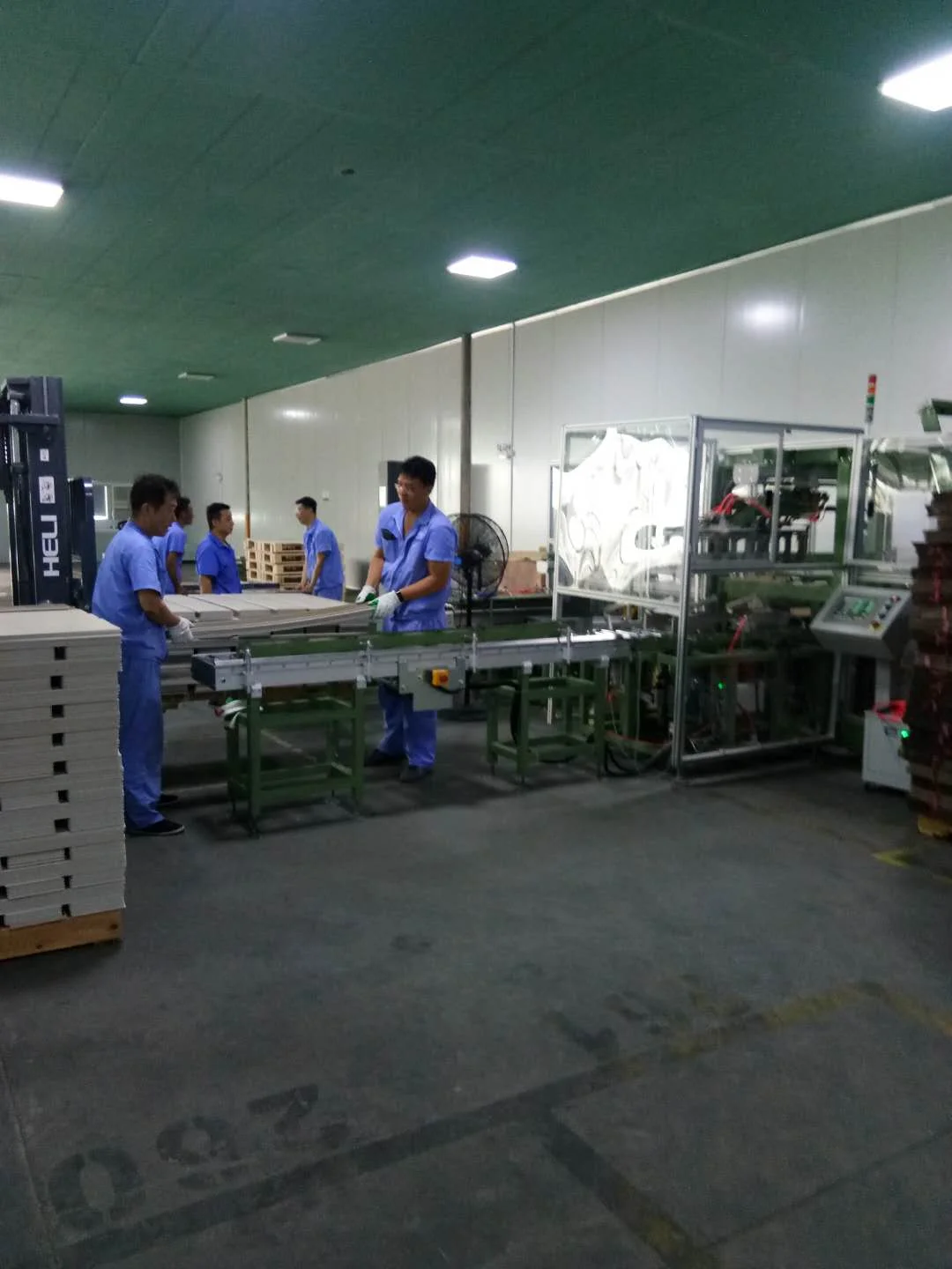 SPC wallboard  Wooden Design eco-friendly Factory sales interior home decorative spc stone grain wall panel for bathroom