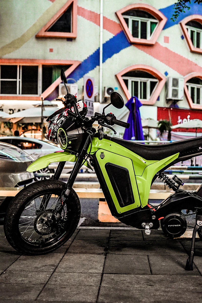 Factory Cheap Price Carbon fiber frame Electric Dirt Bike 72V45Ah Electric Motorcycles Adults Motor e-bike Door to door shipping