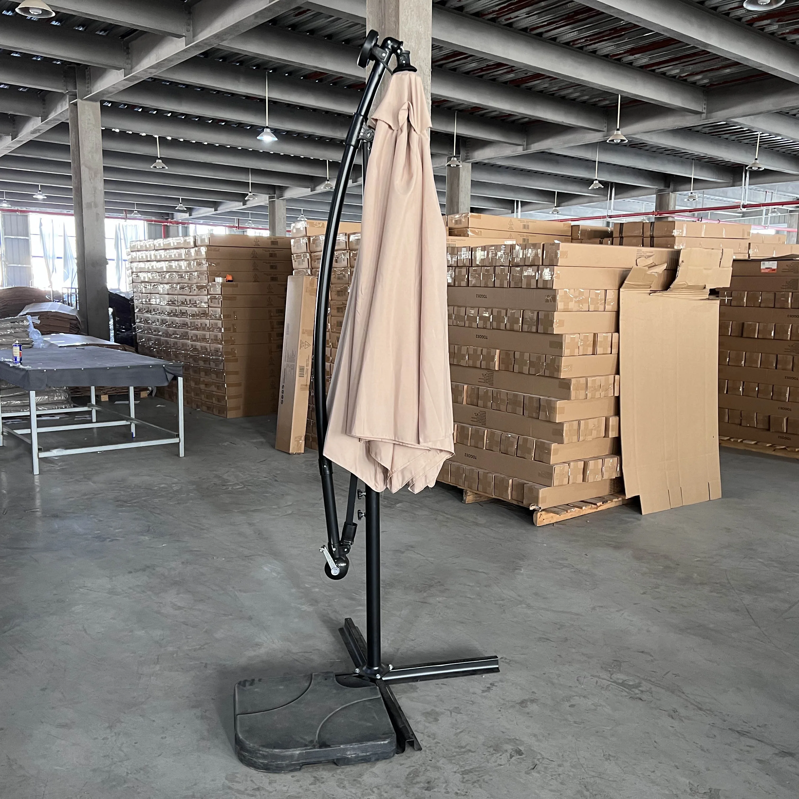 Uplion Cantilever Solar Patio Umbrella with Outdoor LED Lights, Crank, and Cross Base, Fancy Parasols