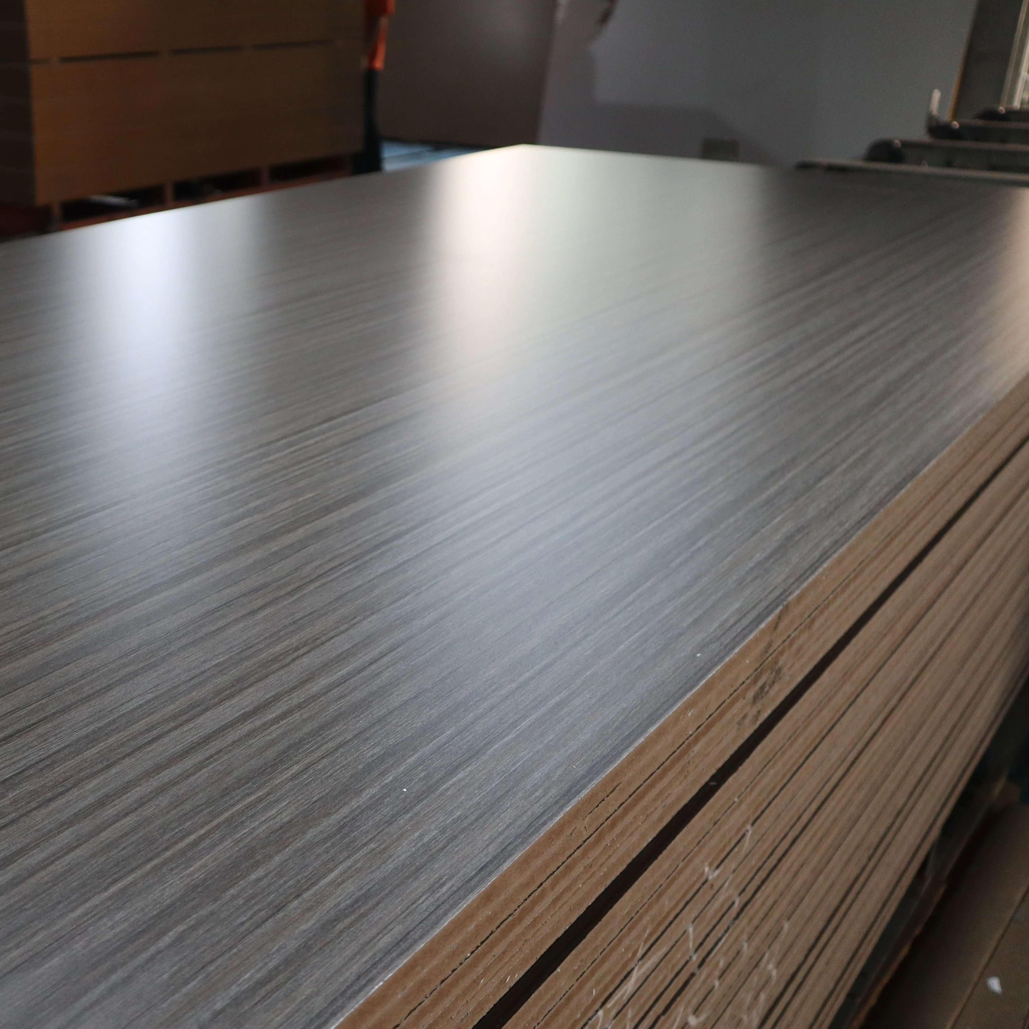 4x8ft 3mm 4mm 9mm 12mm MDF panel melamine faced mdf veneer MDF board for furniture good price