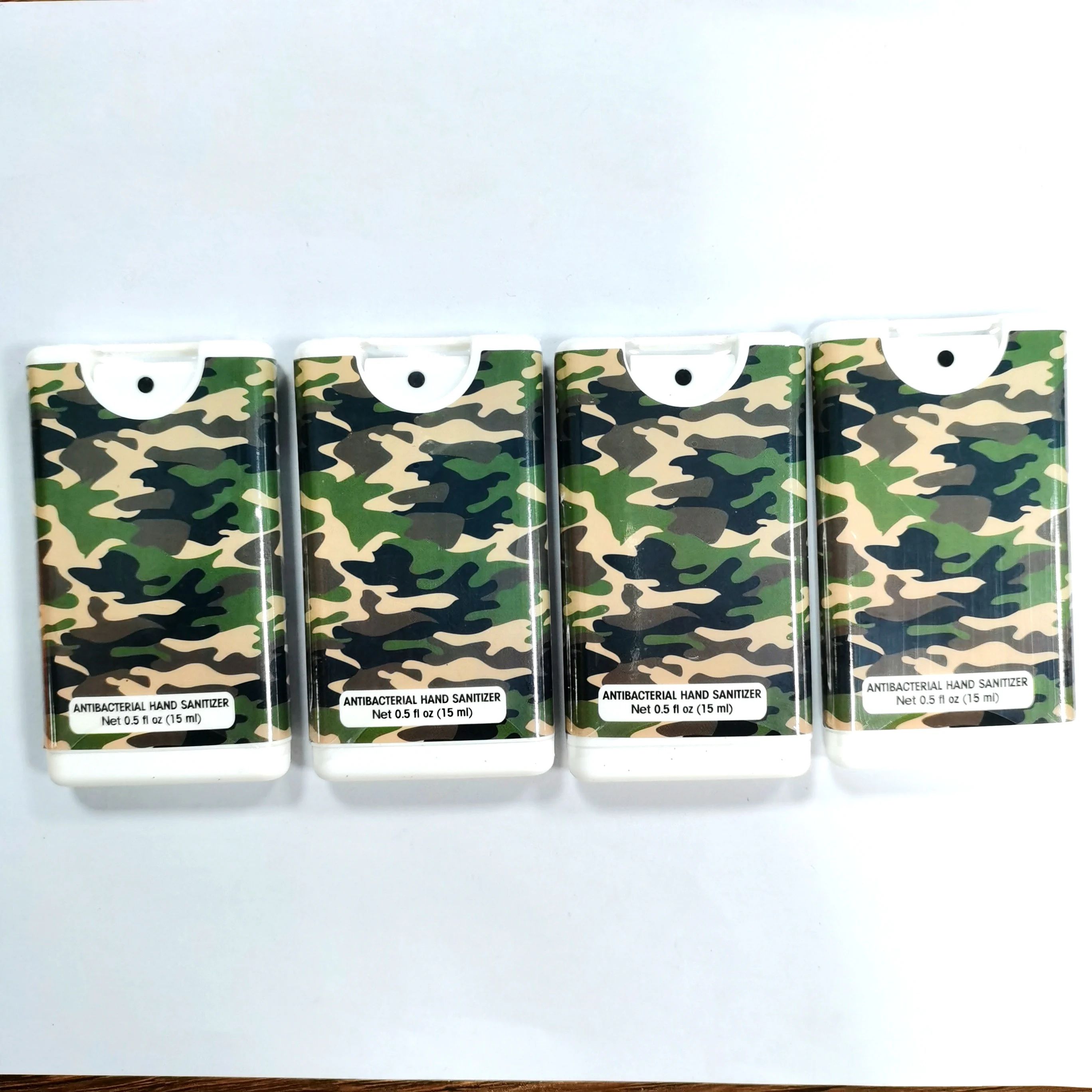 
Free Sample Wholesale Pocket Shape Hand Sanitizer 20Ml Plastic Credit Card Flat Spray Bottle 