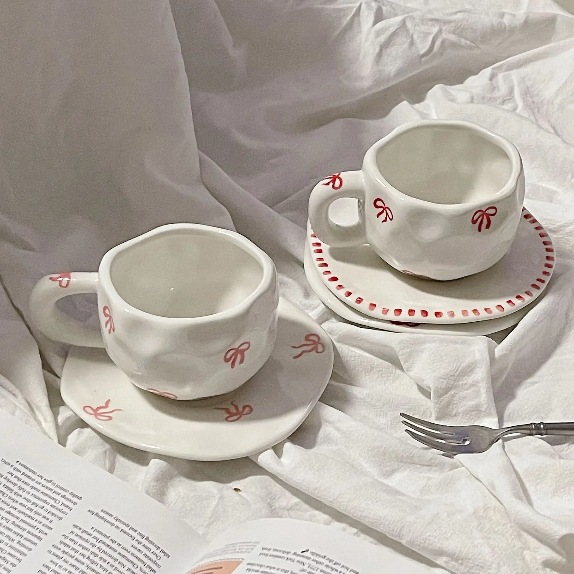 Lelyi Ins Cute Girl Heart Bow Ceramic Cup and Saucer Creative Top selling Handdrawn Coffee Cup