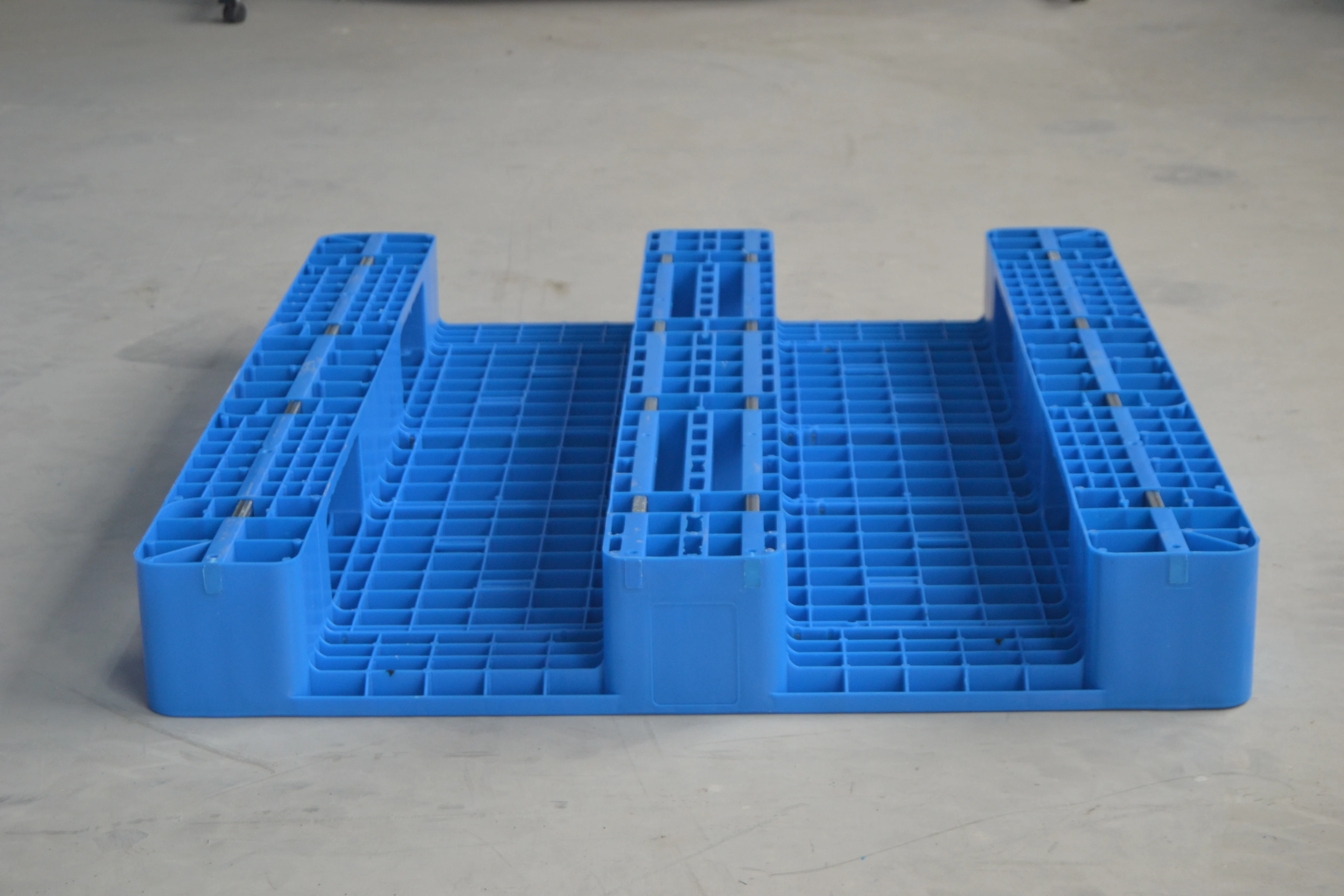 1200*1000 Factory Supply Virgin HDPE Plastic Pallet Euro Pallet for Sale