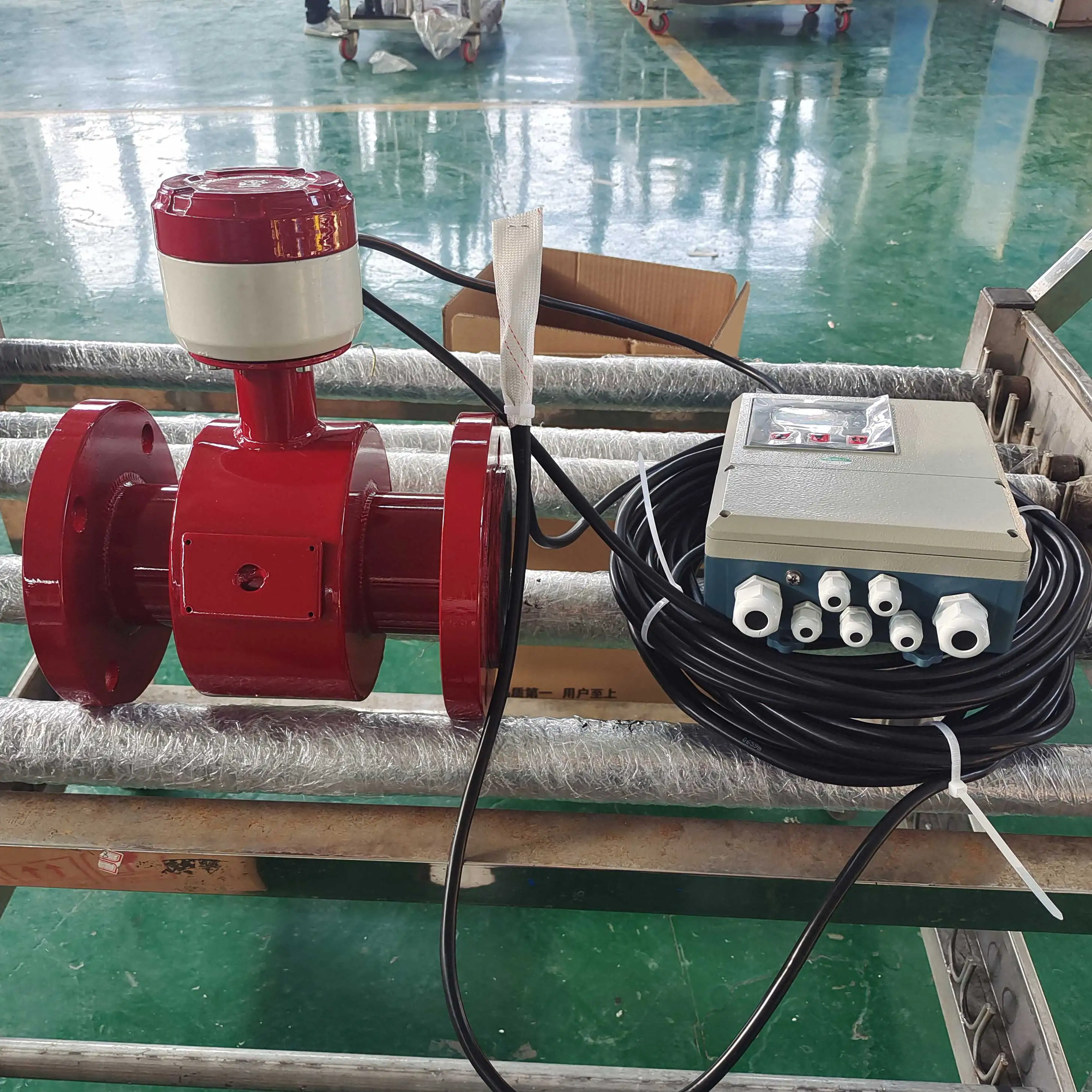 DN150 OEM Заводская цена Фланцевая обработка воды магнитный расходомер для