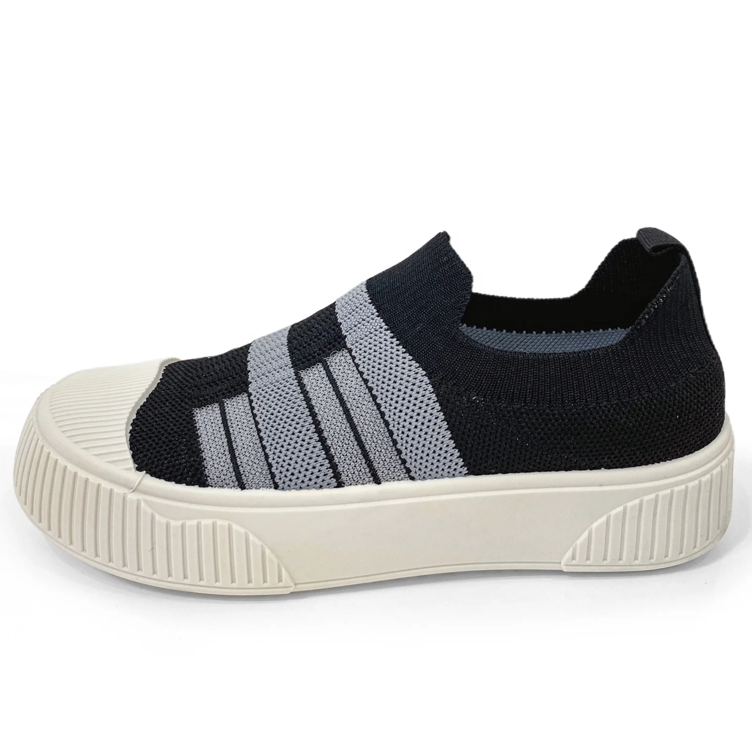2024 Hot Sale Slip On Breathable Flat Woman Shoes Walking Soft Insole Running Shoes For Lady Popularity