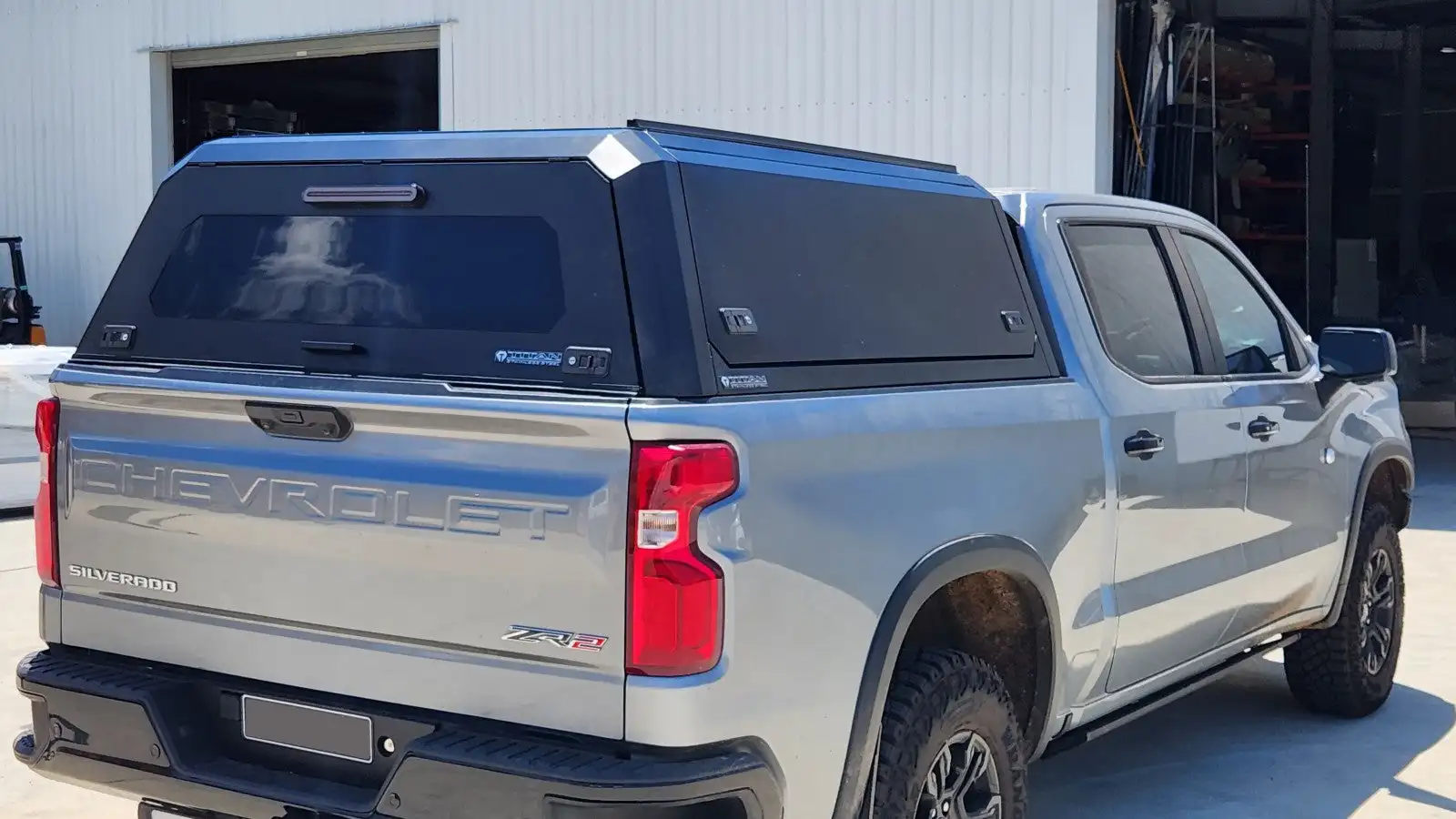 4x4 Waterproof Steel Hard Top Ford F150 Truck Bed Cover Dodge Ram Truck Canopy for Great Wall Wingle 6 Gwm Pao