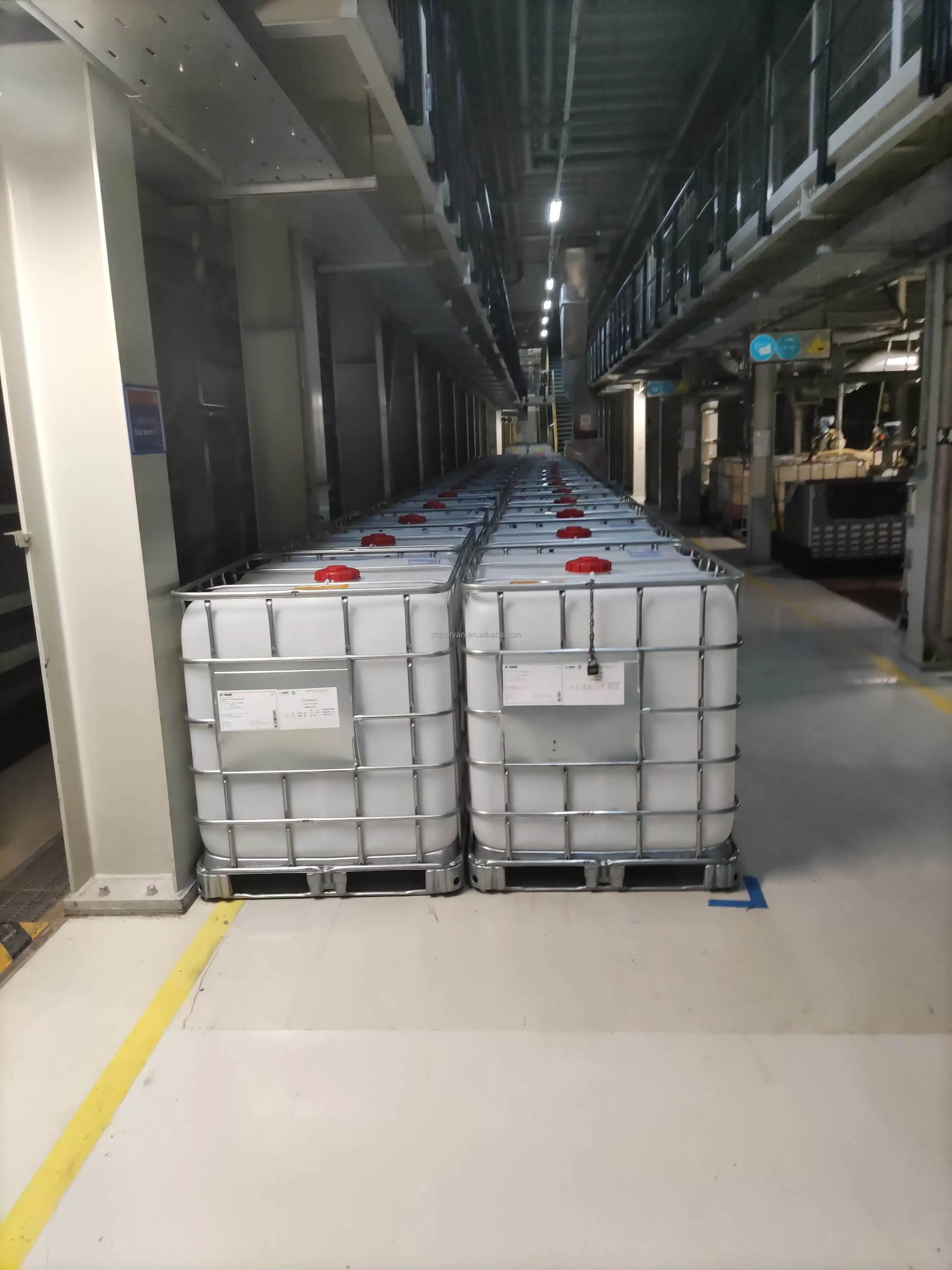 High Quality 1000 Litre IBC Plastic Tank for Chemical Oil Water Storage