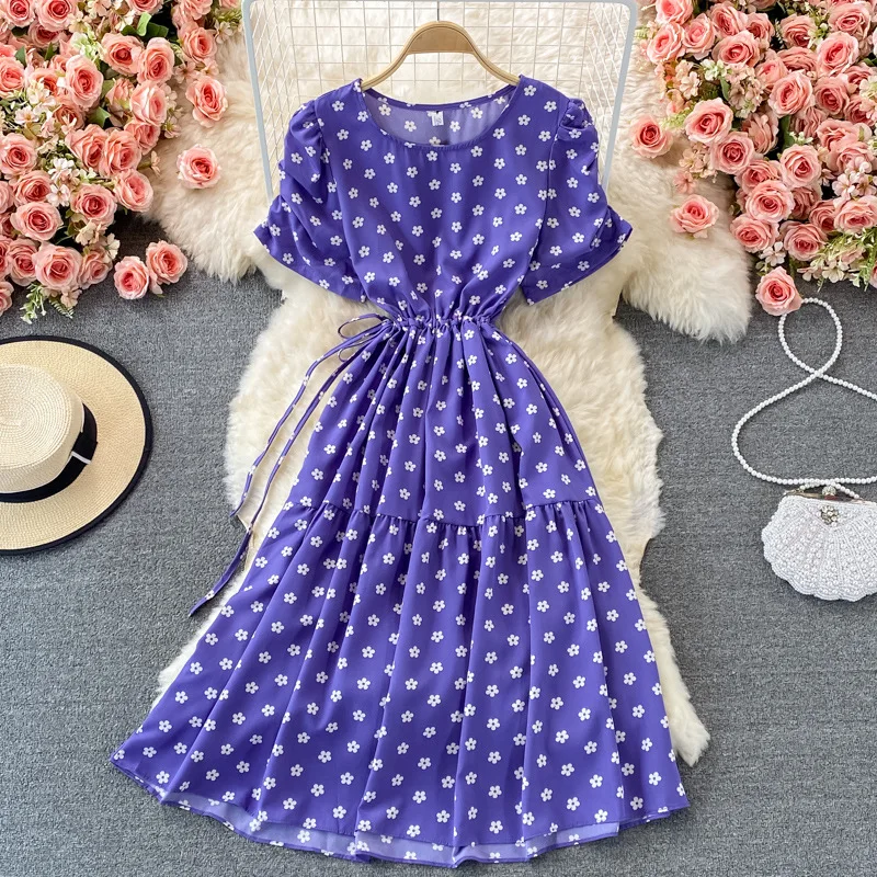 Hot-selling Summer Dress Retro Girls Bubble Sleeve Empire Waist Medium Style Round Collar Floral Dress