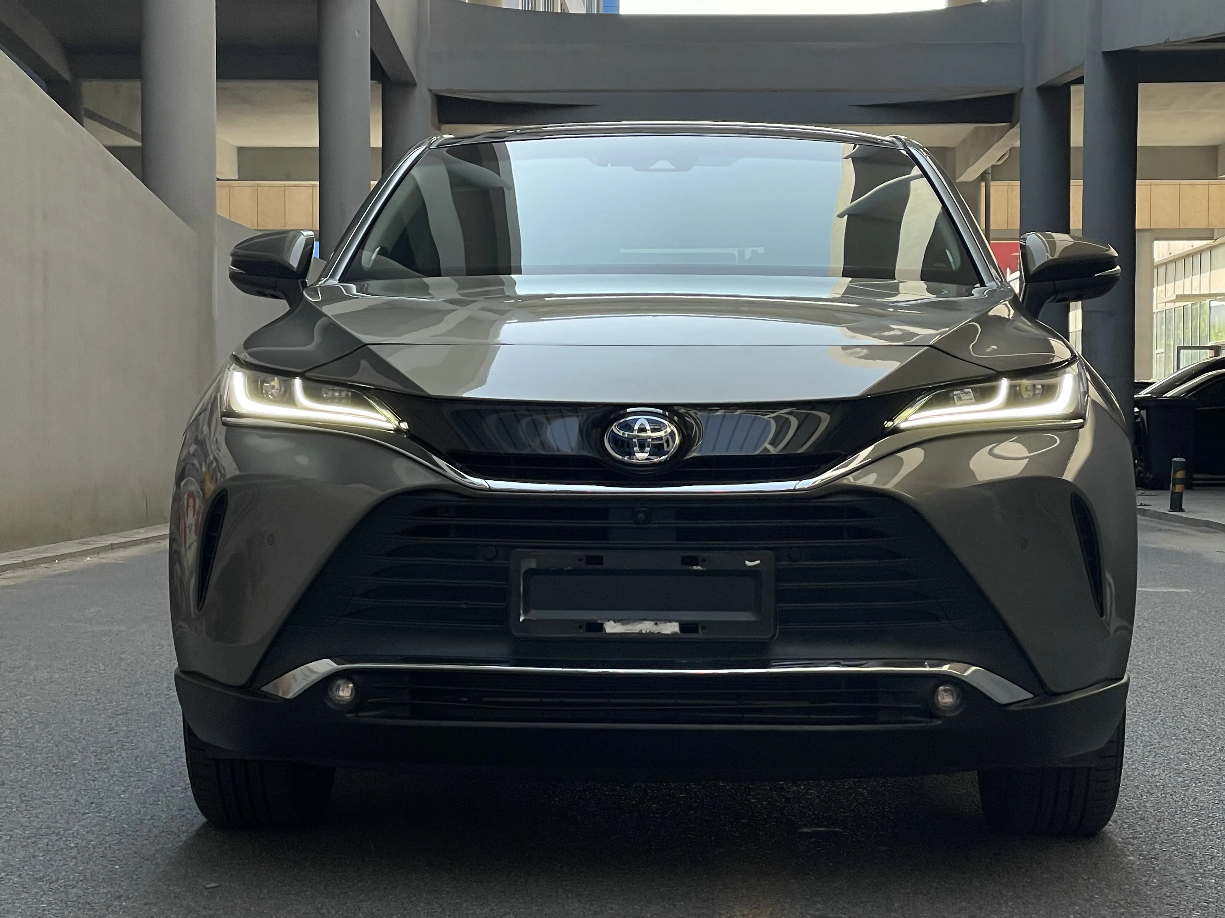 Toyota Levin 2.5L Гибридный внедорожник кожаные сиденья люк на крыше навигация опыт вождения лучший