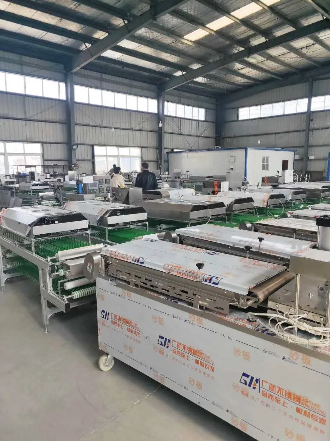 Automatic tortilla bread maker machine chapati